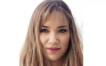 Writer Nicole Davidson